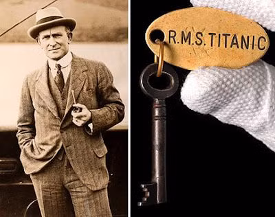 Trước khi tàu Titanic khởi hành ngày 31/4/1912, sĩ quan David Blair giữ chiếc chìa khóa trên và không bao giờ rời chiếc ống nhòm. Tuy nhiên, đến phút chót, ông Blair bị thuyên chuyển sang một con tàu khác.