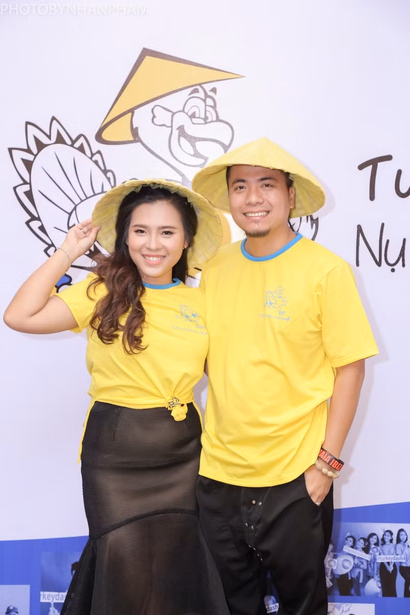 Vợ chồng đạo diễn Thanh Nhân - DJ Wang Trần.