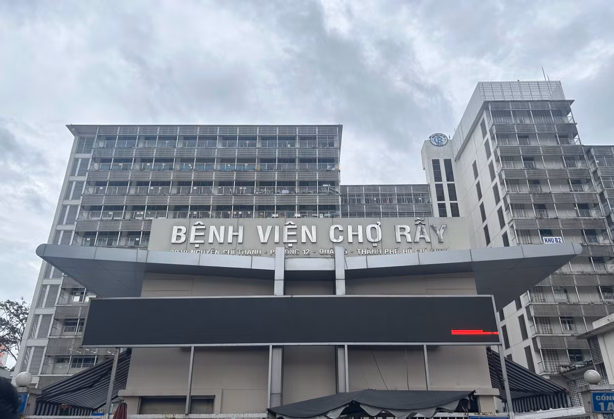 Trường Lưu Phúc - Minh Minh Quân lại trúng gói bồi dưỡng độc hại của BV Chợ Rẫy Truong Luu Phuc - Minh Minh Quan lai trung goi boi duong doc hai cua BV Cho Ray