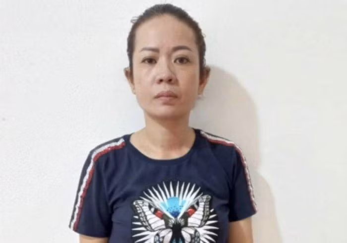 Tạm giữ “bà trùm” cho vay lãi suất “cắt cổ”, “khủng bố” đòi nợ Tam giu “ba trum” cho vay lai suat “cat co”, “khung bo” doi no