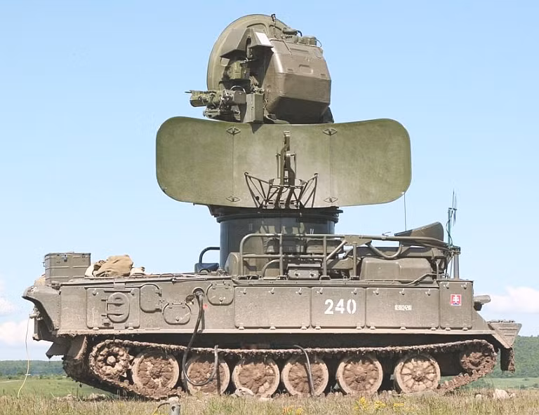 "Trái tim" của SA-6 - tổ hợp radar điều khiển hỏa lực 1S91 (NATO gọi là Straight Flush) có tầm hoạt động hoạt động 75 km và bắt đầu chiếu mục tiêu và điều khiển tên lửa ở tầm 28 km.