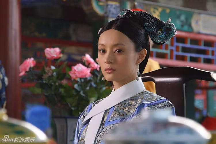 Trong Chân Hoàn truyện, Tôn Lệ diễn xuất ấn tượng, linh hoạt vai nhân vật chính Chân Hoàn. Ảnh: Sina
