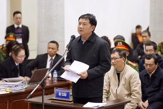 Ông Đinh La Thăng được đưa ra xét xử trong vụ án trước đó. Ảnh: TTXVN.