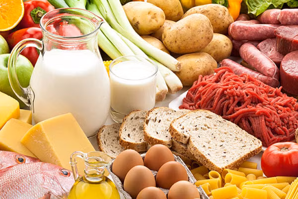 Đặc biệt, nếu thức ăn chứa nhiều chất béo còn làm tăng nguy cơ tích mỡ, calo khiến cơ thể dễ đối diện với tình trạng gan nhiễm mỡ.