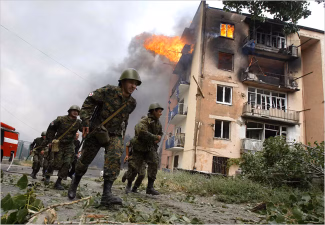 Theo nhà lịch sử quân sự Dmitriy Boltenkov, kinh nghiệm tác chiến ở Gruzia tháng 8 năm 2008 cho thấy, là các tổ hợp tác chiến điện tử chính là phương tiện hiệu quả hơn cả trong cuộc chiến chống UAV .