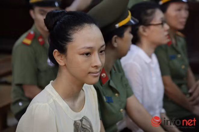 Me hoa hau Phuong Nga yeu cau doi co quan dieu tra