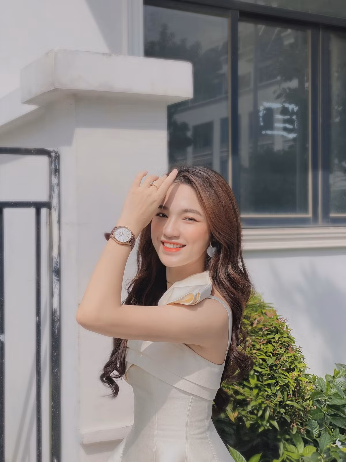 Cho đến thời điểm hiện tại, cô giáo Tiêu Ngọc đã có một lượng người hâm mộ đáng kể. Ảnh: FBNV