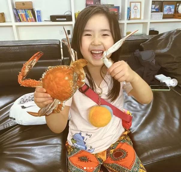 Được biết hiện Tiểu Man vẫn thích ăn uống nhưng tốc độ không còn "chóng mặt" như trước và lượng ăn cũng không quá nhiều.