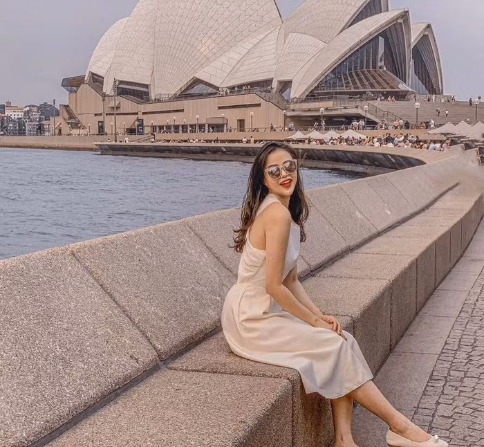 Cứ hạ cánh là xong việc, Phương Ly nhờ thế mà có thể tận hưởng trọn vẹn những phút giây nghỉ ngơi, thư giãn. Ảnh: IGNV