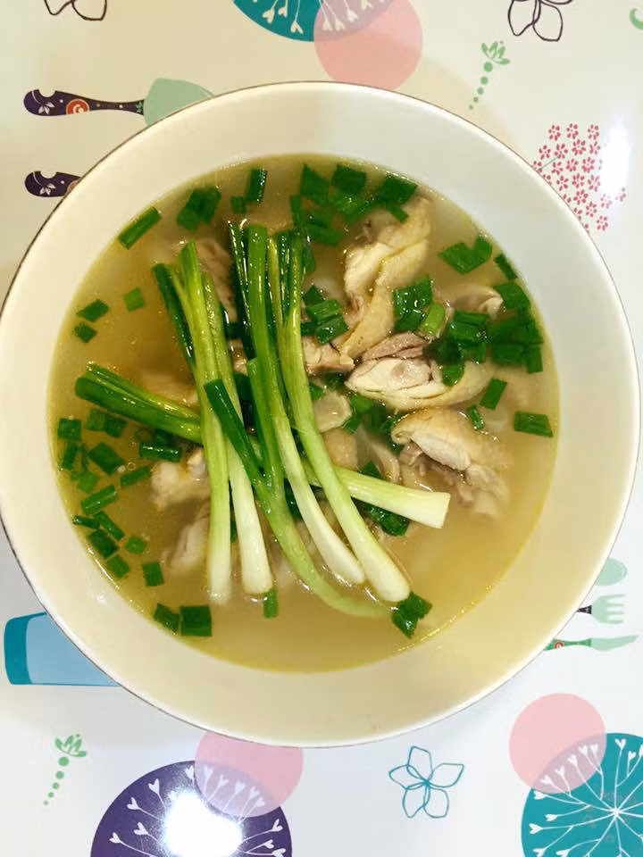 Cham 3 con nhung vo dam sang nao cung vao bep khien chong quen hang quan-Hinh-9