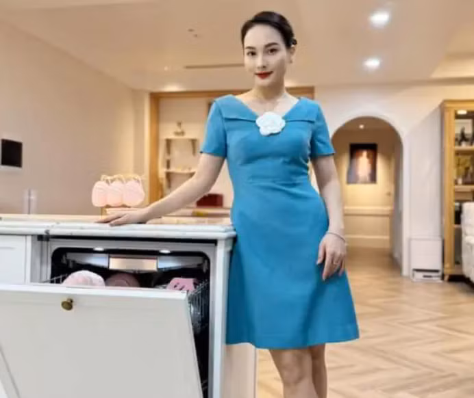 Bên trong villa của Bảo Thanh, dân tình trầm trồ về độ giàu - Hình 9 Ben trong villa cua Bao Thanh, dan tinh tram tro ve do giau-Hinh-9