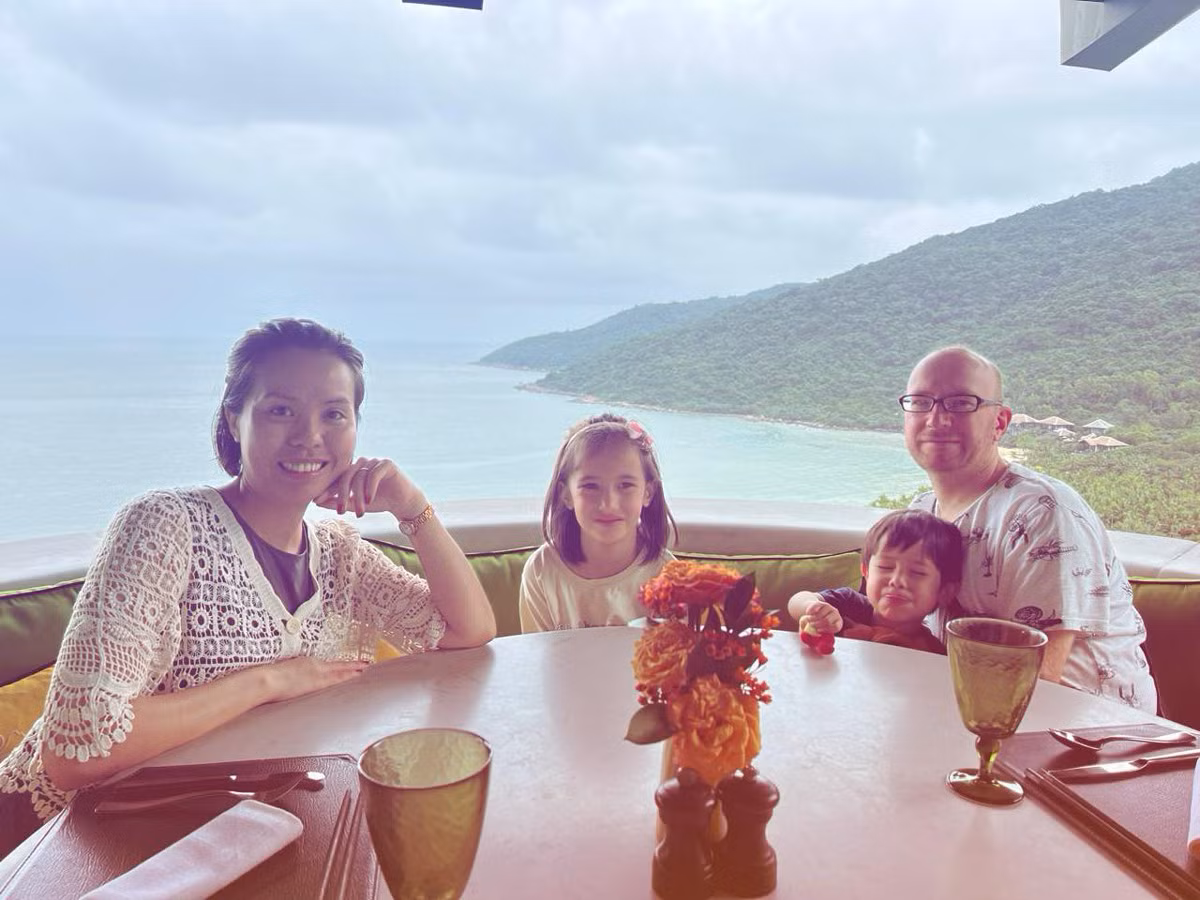 Người phụ nữ kể chuyện chồng ngoại quốc mê Tết Việt - Hình 2 Nguoi phu nu ke chuyen chong ngoai quoc me Tet Viet-Hinh-2