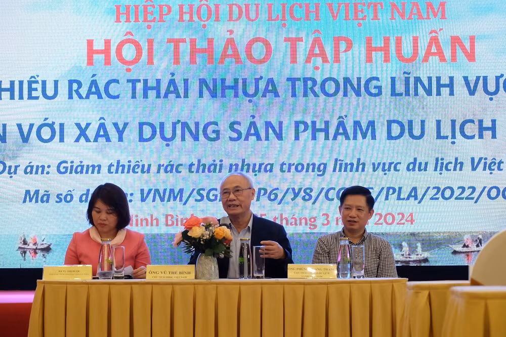 Giam thieu rac thai nhua huong toi phat trien du lich xanh ben vung