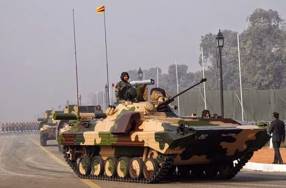 Với các xe chiến đấu bộ binh BMP-2, Ukraine hiện có chính xác 890 chiếc trong kho chứa, tuy nhiên không rõ có bao nhiêu chiếc còn đang hoạt động tốt. Nguồn ảnh: BMDP.