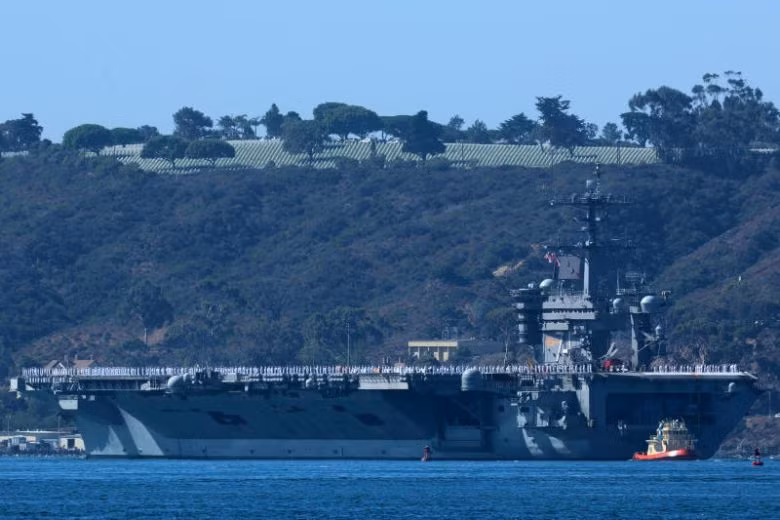 Sau khi rời cảng Đà Nẵng, Việt Nam; tàu sân bay USS Theodore Roosevelt có thực hiện tuần tra ở khu vực Biển Đông. Nguồn ảnh: USNavy.
