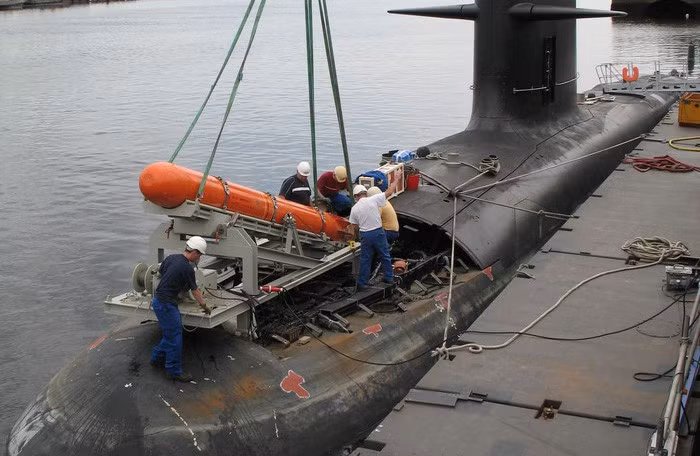 Ngoài ra, tàu ngầm Scorpene còn được trang bị các tên lửa đối hạm SM-39 Exocet.