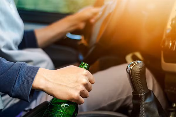 Trong khi đó, Trung Quốc mạnh tay xử lý các "ma men" điều khiển phương tiện gây tai nạn giao thông và có người tử vong.