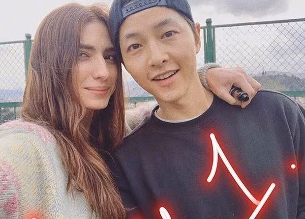 Hau ly hon, Song Hye Kyo chia se anh don Tet doc than dau tien-Hinh-2