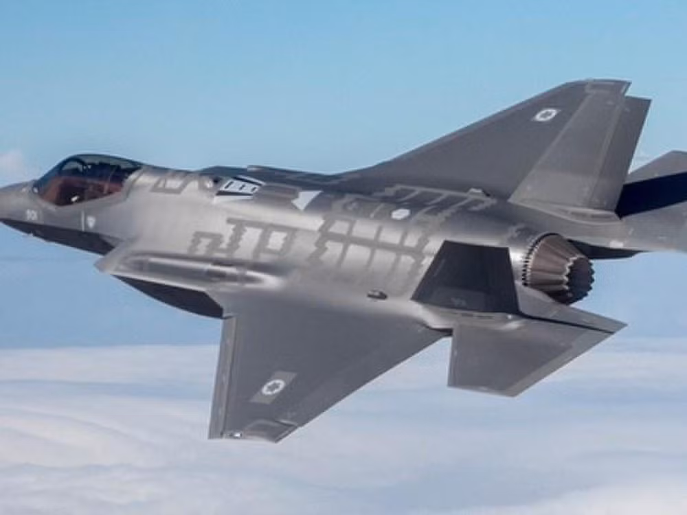 Có thông tin cho rằng trong cuộc tập trận, các máy bay chiến đấu tàng hình F-35I Adir đã thử nghiệm việc sử dụng vũ khí tấn công trong các khu vực triển khai S-400.