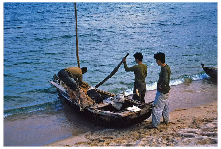 Những ngư dân ở vùng Sokcho, tỉnh Gangwon năm 1953.