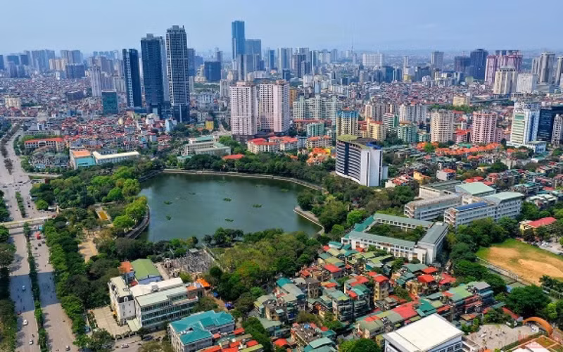 UBND TP. Hà Nội vừa có Quyết định số 3952/QĐ-UBND về việc ban hành Danh mục nhà, đất phải di dời theo quy hoạch trên địa bàn (đợt 1). Theo đó, 9 cơ sở nhà, đất sẽ phải di dời trong vòng 5 năm kể từ khi UBND Thành phố phê duyệt danh mục.