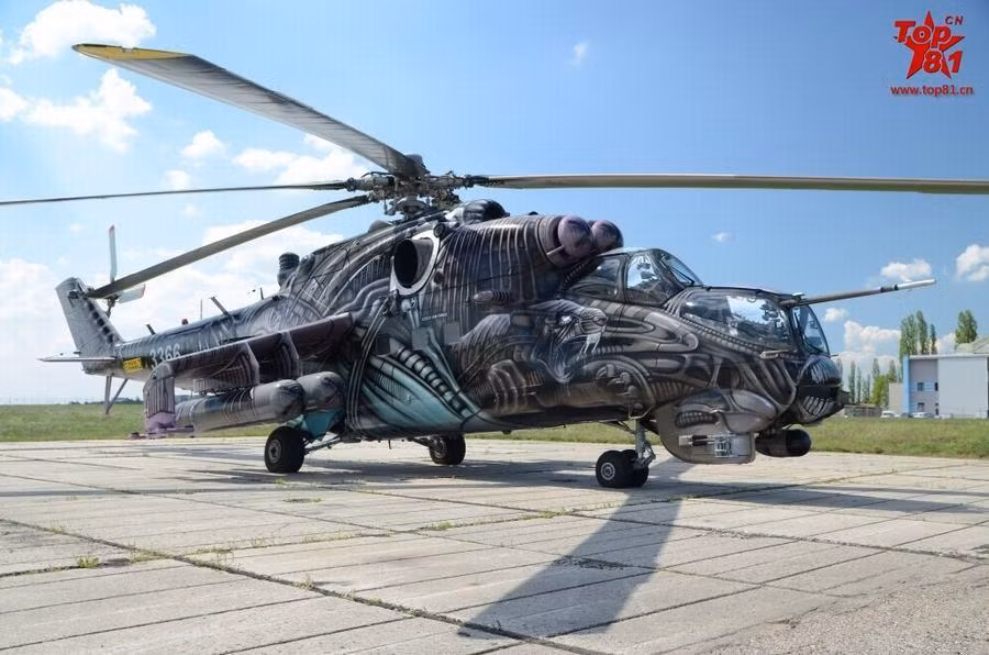 Mi-24D vốn dĩ đáng sợ nay càng đáng sợ hơn.