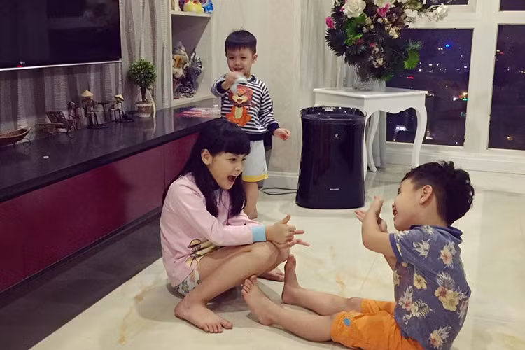 Ngam ve dang yeu cua ba nhoc ti nha MC Phan Anh-Hinh-5