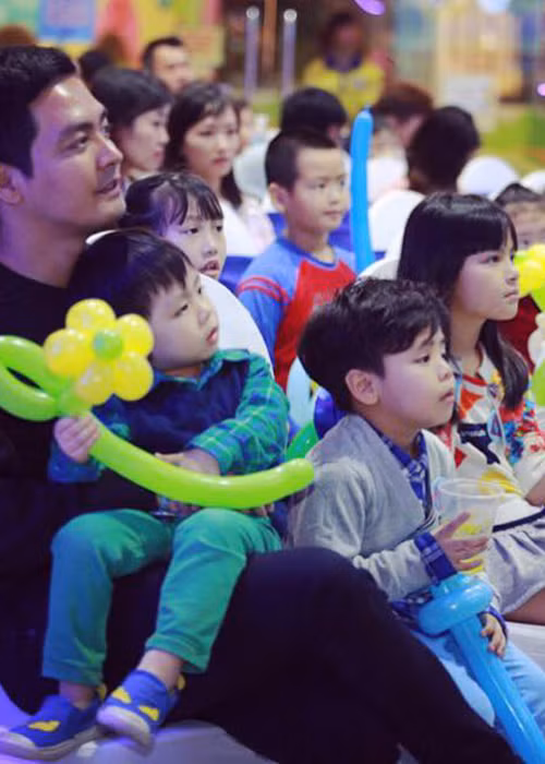Ngam ve dang yeu cua ba nhoc ti nha MC Phan Anh-Hinh-3