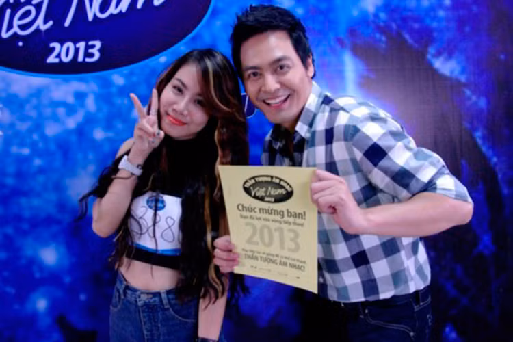 Sau Vietnam Idol 2010, ông bố ba con tiếp tục làm MC cho chương trình ở mùa giải năm 2013. (Ảnh: Người lao động) 