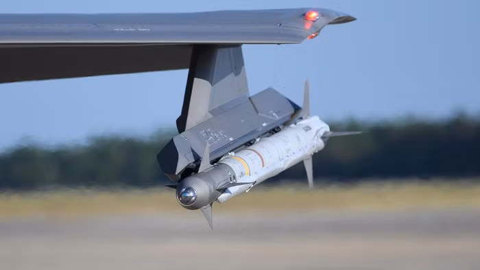 Không quân Mỹ cho biết chiếc Reaper đã phóng biến thể Block II của tên lửa AIM-9X trong đợt thử nghiệm hồi đầu tháng 9. Biến thể này có đường truyền dữ liệu hai chiều, cảm biến ảnh nhiệt tối tân và được tăng tầm bắn so với mẫu AIM-9X trước đó, cùng khả năng khóa mục tiêu sau khi phóng.