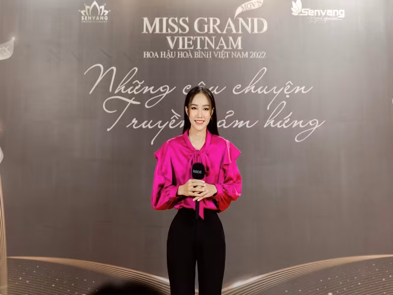 Cô được ví là bản sao Park Min Young phiên bản Việt, từng lọt top 5 Hoa hậu Việt Nam 2018.