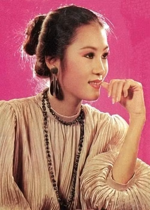 Cô từng đóng nhiều phim điện ảnh như: "Cô thủ môn tội nghiệp", "Nước mắt học trò", "Sân ga tình yêu", "Lẽ nào em không nhận ra anh", "Tình và hận". Ảnh: FBNV