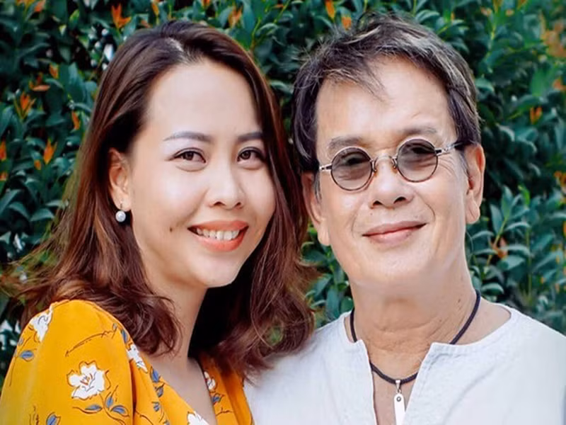 Năm 2013, Đức Huy - Huỳnh Thư về chung một nhà sau 3 năm tìm hiểu. Trước khi đến với Huỳnh Thư, nhạc sĩ Đức Huy qua một lần đò và có 3 người con. Ảnh: Vietnamnet
