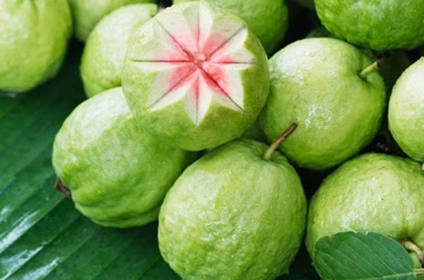 Loại quả giá rẻ, dễ tìm lại giàu vitamin C gấp 4 lần cam Loai qua gia re, de tim lai giau vitamin C gap 4 lan cam