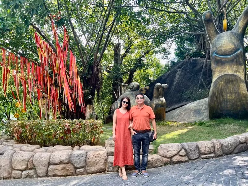 Trong cuộc phỏng vấn với Người đưa tin cách đây không lâu, Chí Trung cho biết, yêu vào ai cũng như tuổi 18, tuổi nào yêu cũng phải trẻ trung. Ảnh: FBNV