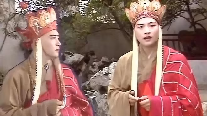 Lo sợ trần gian có nhiều cám dỗ sẽ khiến Thanh Sư Tinh sa ngã nên Văn Thù Bồ Tát đã tịnh thân con vật này để đề phòng.