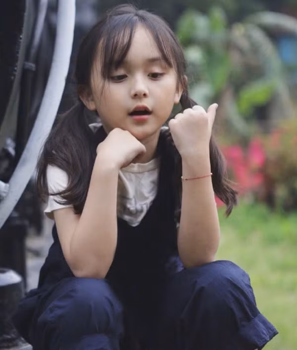 Hiện Lưu Sở Điềm có hơn 3 triệu fan trên mạng. Ảnh: Weibo.