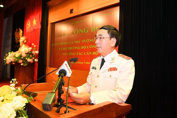 Chan dung 9 thu truong Bo Cong an