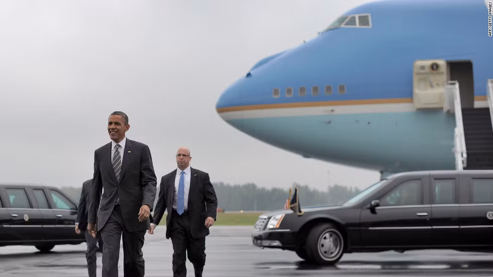 Tổng tư lệnh Mỹ sử dụng những thiết bị trên Air Force One để chỉ huy hoạt động quân sự.