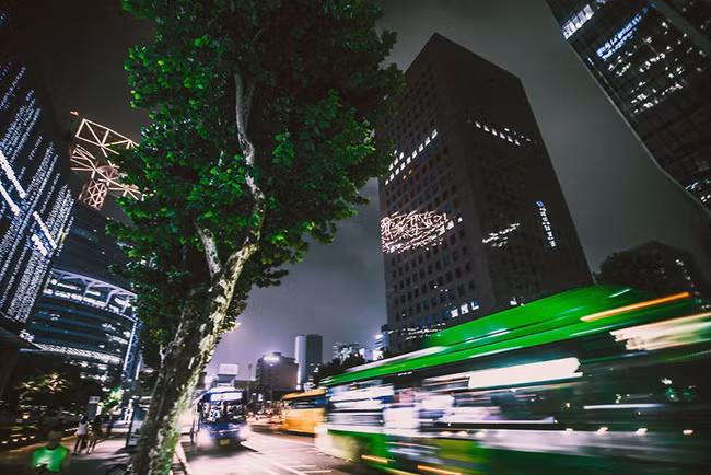 Đêm tại thành phố không ngủ.