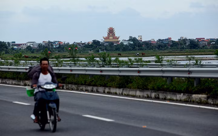 Làng Mẹo ở Thái Bình có hơn 100 tỷ phú.