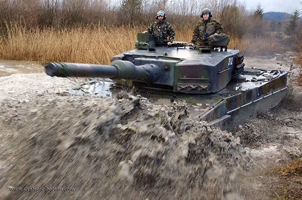 Tháp pháo của Panzer 87 cũng giống với Leopard 2A4, có khả năng quay 360 độ trong 9 giây. Hiện tại, đây là chiếc xe tăng duy nhất xuất hiện trong biên chế chính thức của Quân đội Thụy Sĩ. Nguồn ảnh: Swiss.