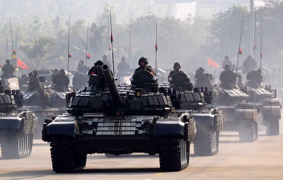 Thêm vào đó là khoảng 139 chiếc T-72S có xuất xứ từ Liên Xô và Ukraine. Tuy nhiên, Type 59 mới là loại xe tăng mà Myanmar có nhiều nhất với số lượng lên tới 160 chiếc. Nguồn ảnh: RMF.