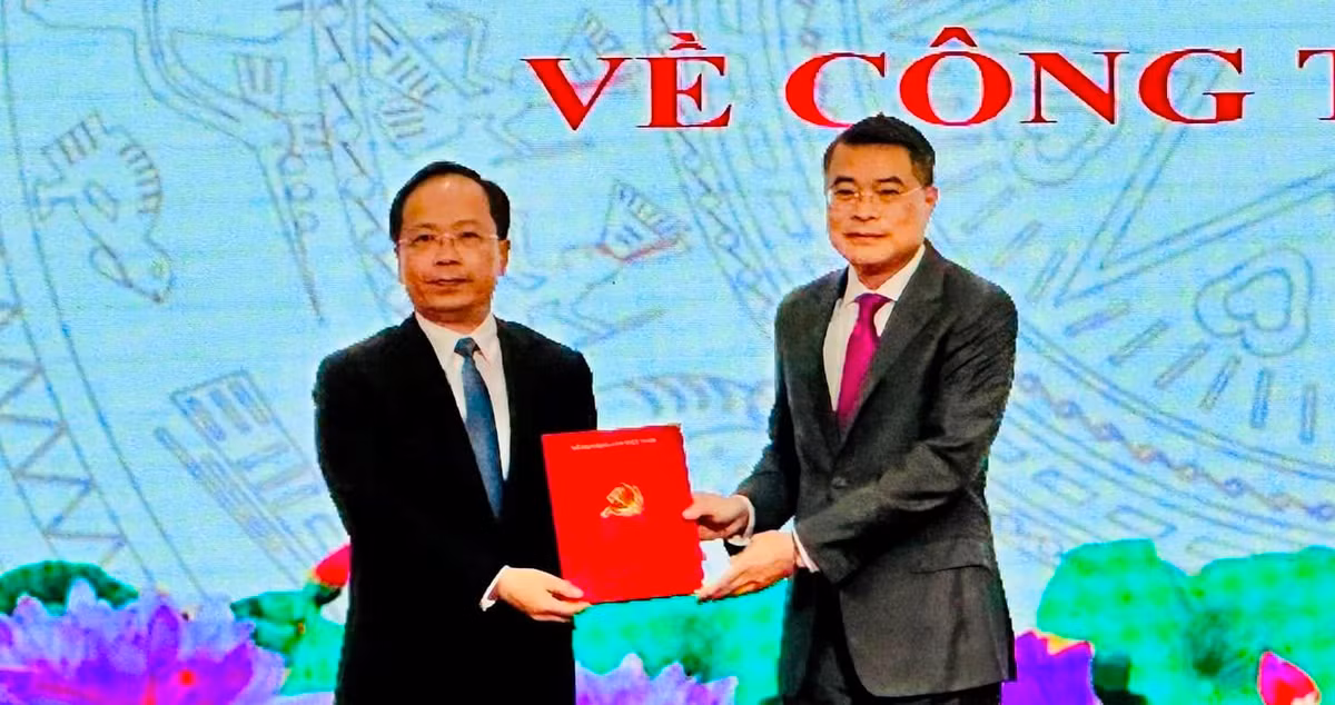 Ông Nguyễn Duy Lâm làm Bí thư Tỉnh Hà Tĩnh Ong Nguyen Duy Lam lam Bi thu Tinh Ha Tinh