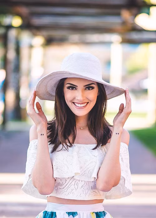 Gabrielle Vilela sinh năm 1991. Hiện tại, đối thủ của Hoa hậu Mỹ Linh tại Hoa hậu Thế giới 2017 học nghành quảng cáo ở trường đại học Estacio. Ảnh: FBNV