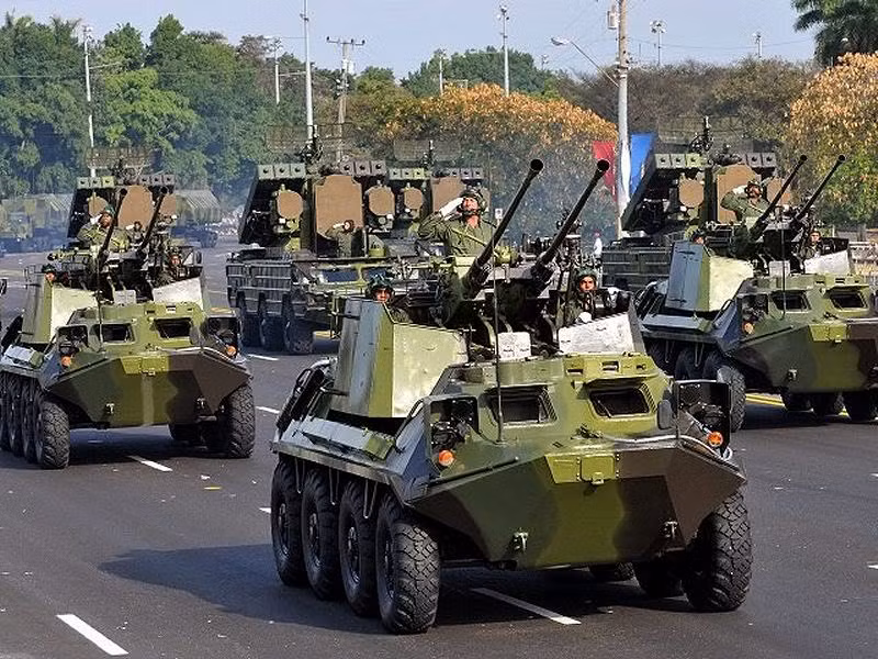 Hiện vẫn chưa rõ với số tín dụng 50 triệu USD, Quân đội Cuba sẽ mua loại vũ khí nào từ Nga. Bởi thực tế, 50 triệu USD tuy rất “quý giá” nhưng là “eo hẹp” khi mua khí tài quân sự vốn có giá trị cưc kỳ đắt đỏ. Nguồn ảnh: Armored Wafare