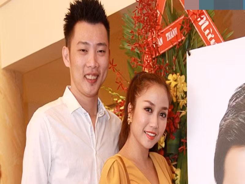 Cả hai chia tay và quen người khác. Tuy nhiên, vì vẫn còn yêu nhau nên cặp đôi đã tái hợp.
