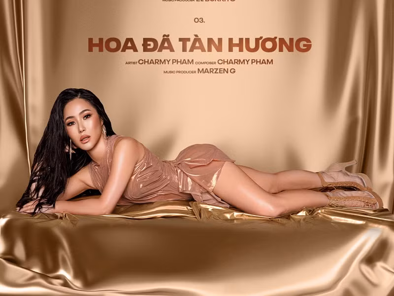 Gương mặt của Hương Tràm trông khác lạ hơn sau khi sang Mỹ. Ảnh: FBNV.
