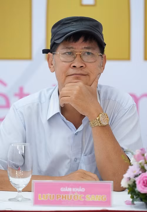 Phước Sang bị cao huyết áp nhiều năm nay. Anh từng chia sẻ trên Vietnamnet, thể trạng của anh chỉ tầm 70-80% so với người bình thường. Ảnh: Vietnamnet.