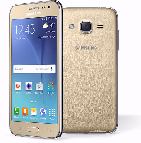 Samsung Galaxy J2 (2,99 triệu đồng). Galaxy J2 mang đến cho người dùng mức giá rẻ, thiết kế đơn giản, cấu hình ổn. Máy có màn hình 4.7-inch sử dụng công nghệ màn hình Super AMOLED do Samsung phát triển. Chiếc smartphone này chạy trên hệ điều hành Android 5.1 (Lollipop), sử dụng vi xử lý Exynos 4 nhân, chip đồ họa Mali T720, RAM dung lượng 1 GB.